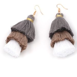 🌟🌟NWT Boho Layered Fringe Tassel Earrings